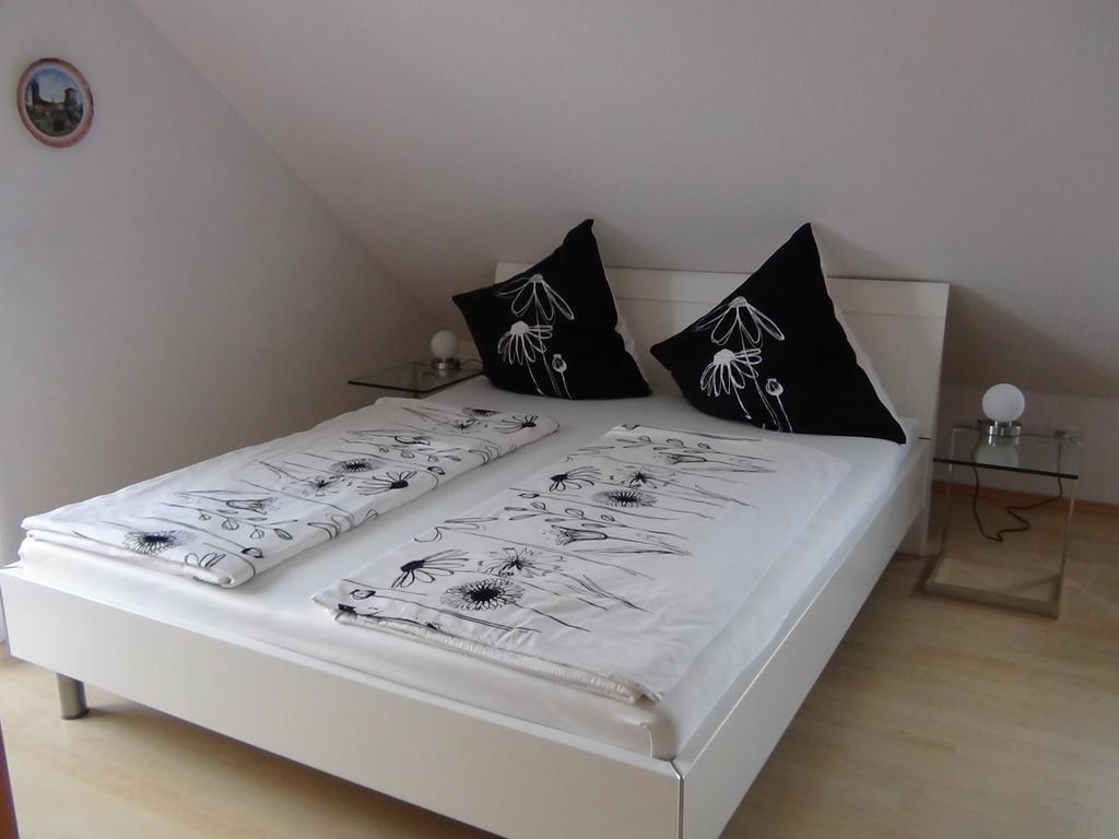 Haus Erika Am Weg Bed and Breakfast Kesswil Δωμάτιο φωτογραφία